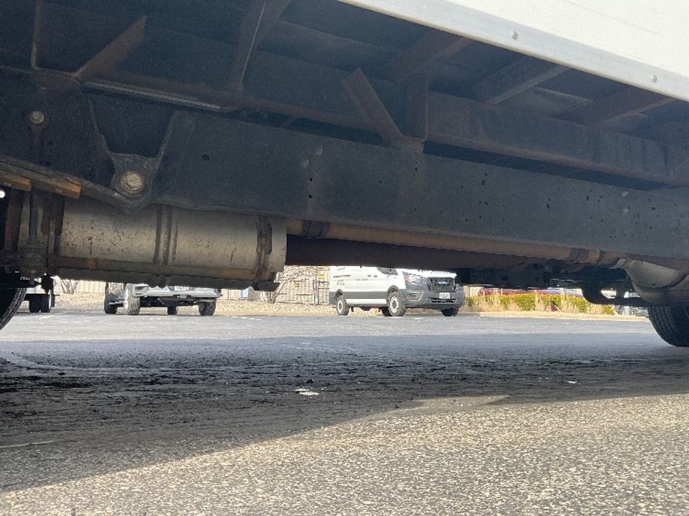 Light Duty Box Truck-Light and Medium Duty Trucks-Ford-2022-E350-Milwaukee-WI-100,966\n\t\tmiles-$ 31,250 - Image 14