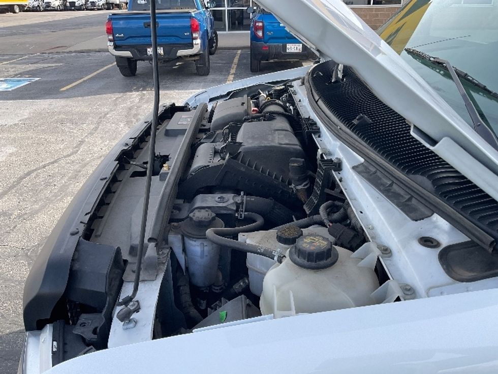 Light Duty Box Truck-Light and Medium Duty Trucks-Ford-2022-E350-Milwaukee-WI-100,966\n\t\tmiles-$ 31,250 - Image 24