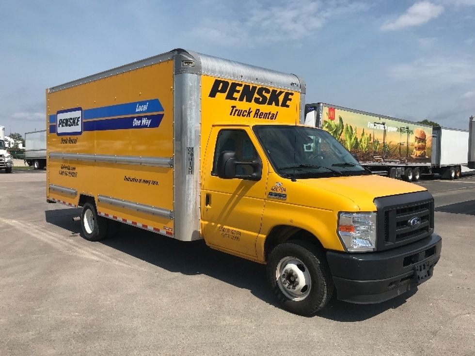 Light Duty Box Truck-Light and Medium Duty Trucks-Ford-2022-E350-Milwaukee-WI-72,412\n\t\tmiles-$ 39,500 - Image 1