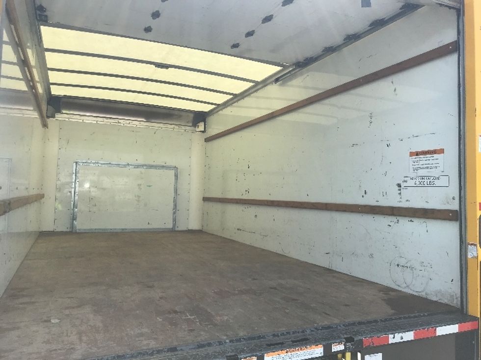 Light Duty Box Truck-Light and Medium Duty Trucks-Ford-2022-E350-Milwaukee-WI-72,412\n\t\tmiles-$ 39,500 - Image 10