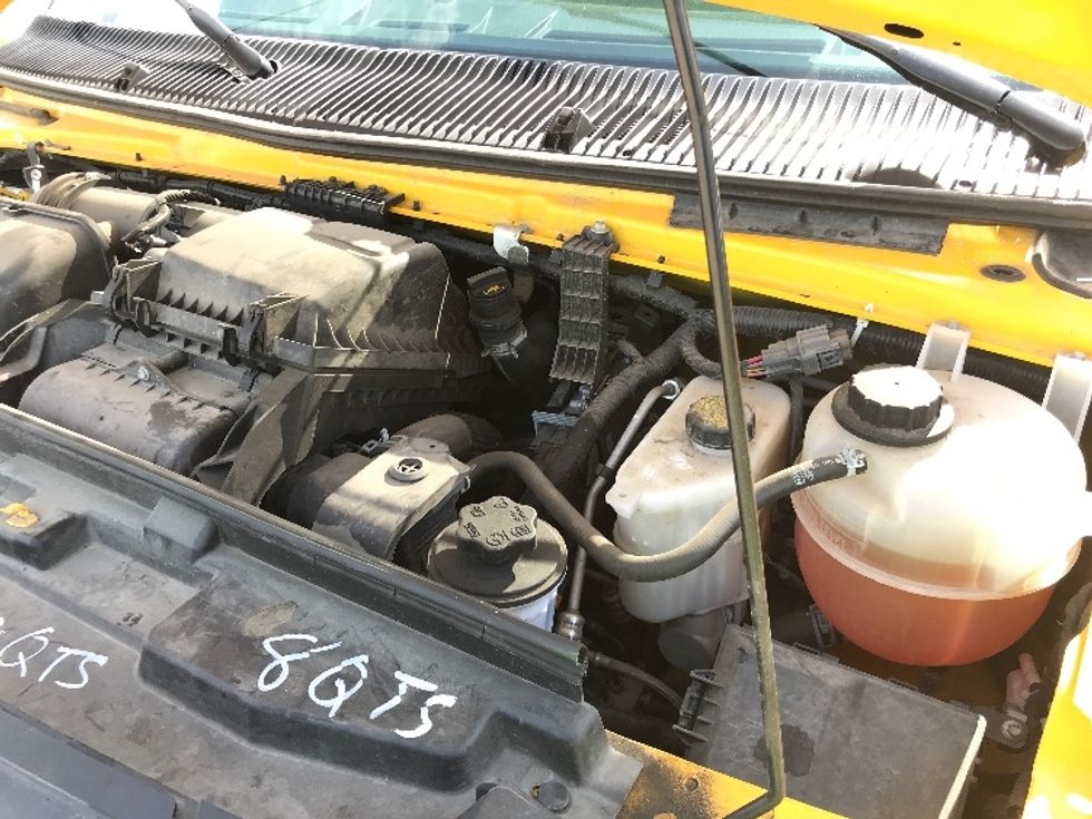 Light Duty Box Truck-Light and Medium Duty Trucks-Ford-2022-E350-Milwaukee-WI-72,412\n\t\tmiles-$ 39,500 - Image 21