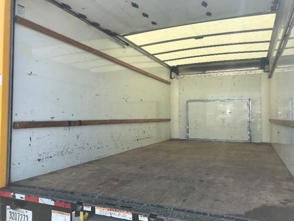 Light Duty Box Truck-Light and Medium Duty Trucks-Ford-2022-E350-Milwaukee-WI-72,412\n\t\tmiles-$ 39,500 - Image 9