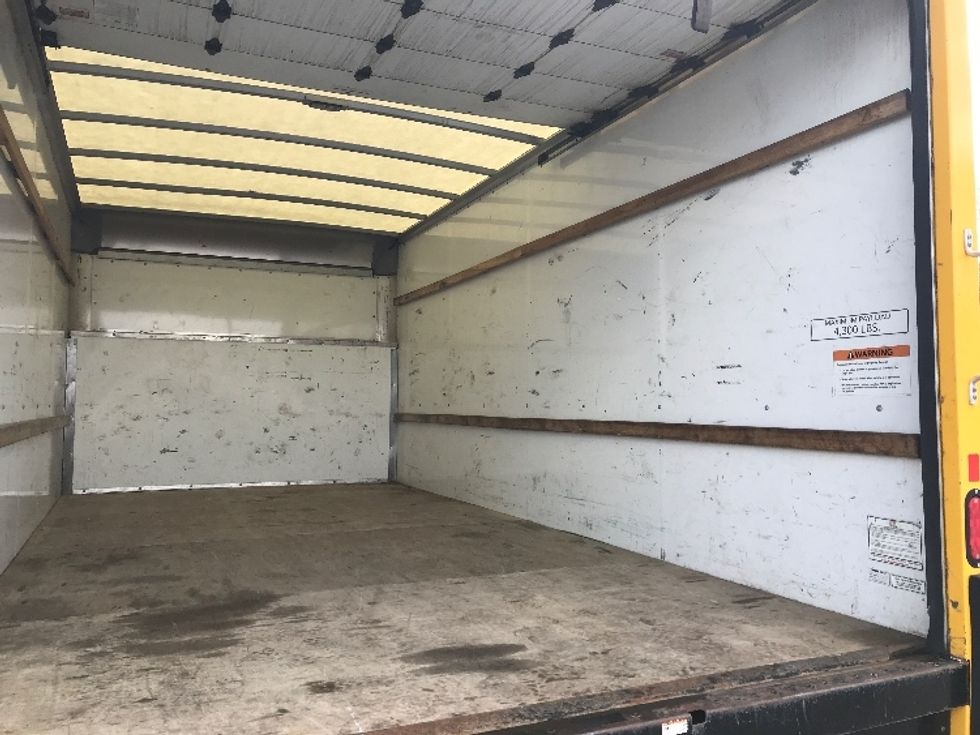 Light Duty Box Truck-Light and Medium Duty Trucks-Ford-2022-E350-Milwaukee-WI-76,864\n\t\tmiles-$ 29,500 - Image 12