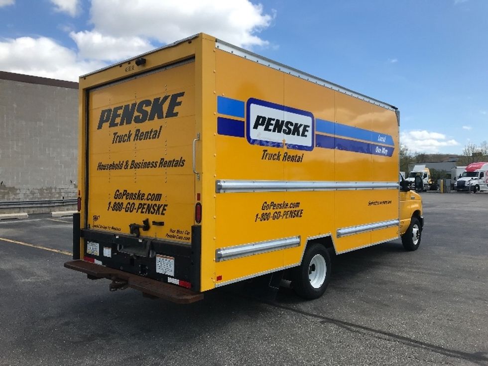 Light Duty Box Truck-Light and Medium Duty Trucks-Ford-2022-E350-Milwaukee-WI-76,864\n\t\tmiles-$ 29,500 - Image 13