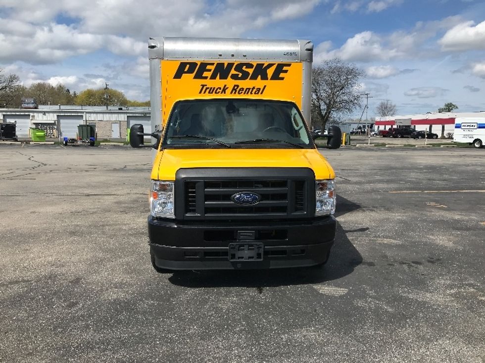 Light Duty Box Truck-Light and Medium Duty Trucks-Ford-2022-E350-Milwaukee-WI-76,864\n\t\tmiles-$ 29,500 - Image 2