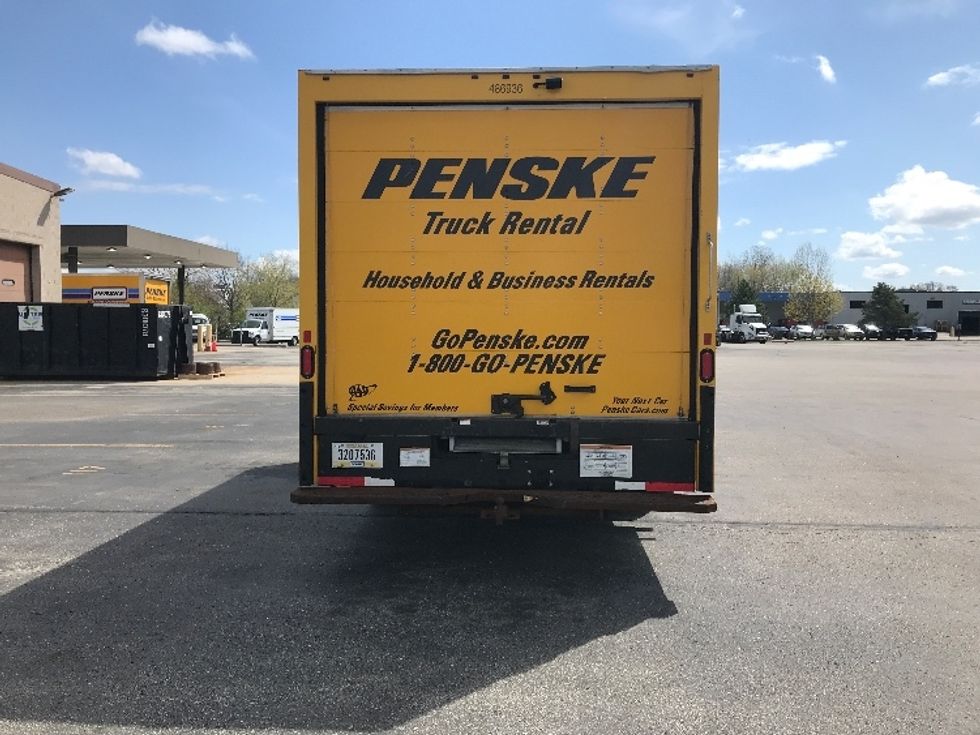 Light Duty Box Truck-Light and Medium Duty Trucks-Ford-2022-E350-Milwaukee-WI-76,864\n\t\tmiles-$ 29,500 - Image 7