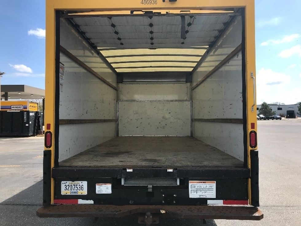 Light Duty Box Truck-Light and Medium Duty Trucks-Ford-2022-E350-Milwaukee-WI-76,864\n\t\tmiles-$ 29,500 - Image 8