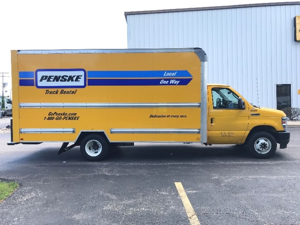 Light Duty Box Truck-Light and Medium Duty Trucks-Ford-2022-E350-Milwaukee-WI-76,979\n\t\tmiles-$ 38,750 - Image 12