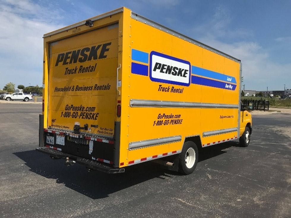 Light Duty Box Truck-Light and Medium Duty Trucks-Ford-2022-E350-Milwaukee-WI-84,412\n\t\tmiles-$ 29,750 - Image 13