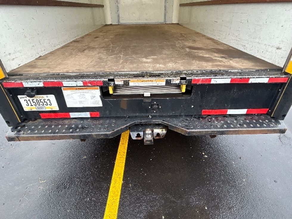 Light Duty Box Truck-Light and Medium Duty Trucks-Ford-2022-E350-Milwaukee-WI-88,569\n\t\tmiles-$ 29,750 - Image 10