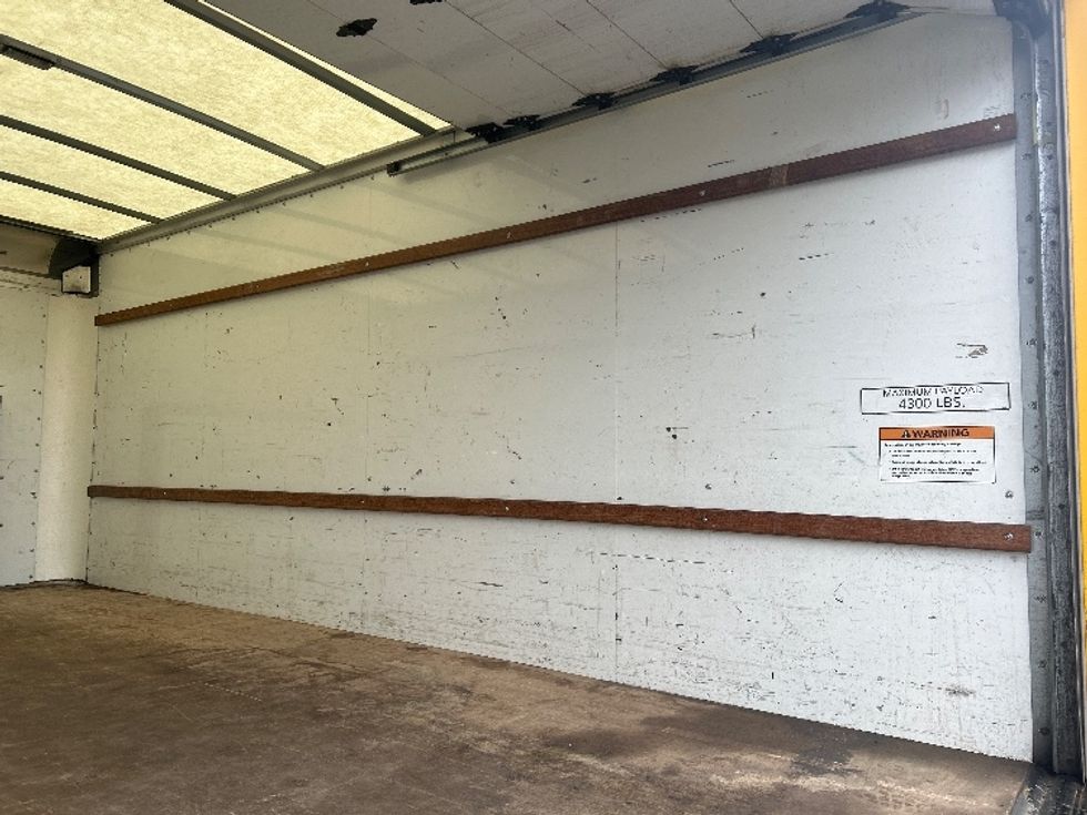 Light Duty Box Truck-Light and Medium Duty Trucks-Ford-2022-E350-Milwaukee-WI-88,569\n\t\tmiles-$ 29,750 - Image 12