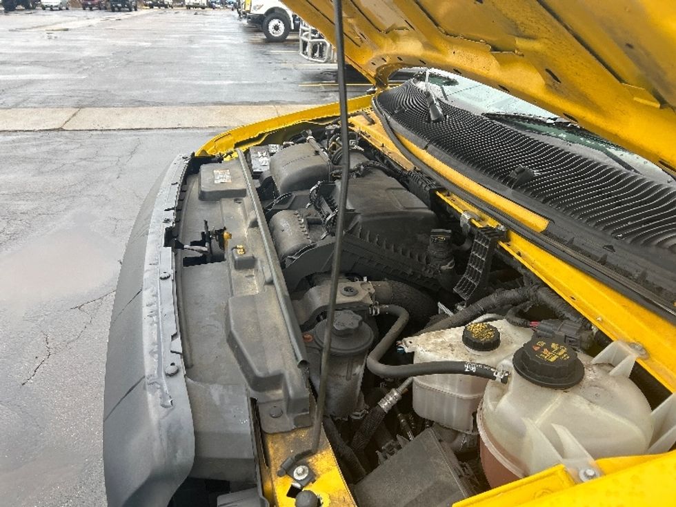 Light Duty Box Truck-Light and Medium Duty Trucks-Ford-2022-E350-Milwaukee-WI-88,569\n\t\tmiles-$ 29,750 - Image 24