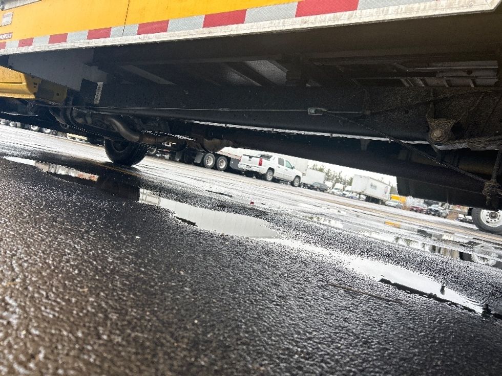 Light Duty Box Truck-Light and Medium Duty Trucks-Ford-2022-E350-Milwaukee-WI-88,569\n\t\tmiles-$ 29,750 - Image 5