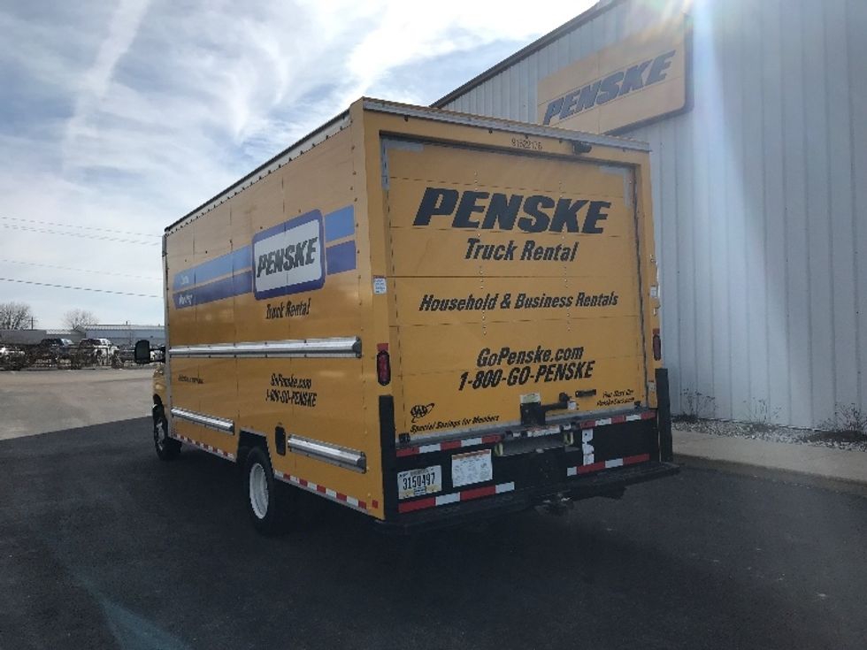 Light Duty Box Truck-Light and Medium Duty Trucks-Ford-2022-E350-Milwaukee-WI-89,445\n\t\tmiles-$ 37,000 - Image 5