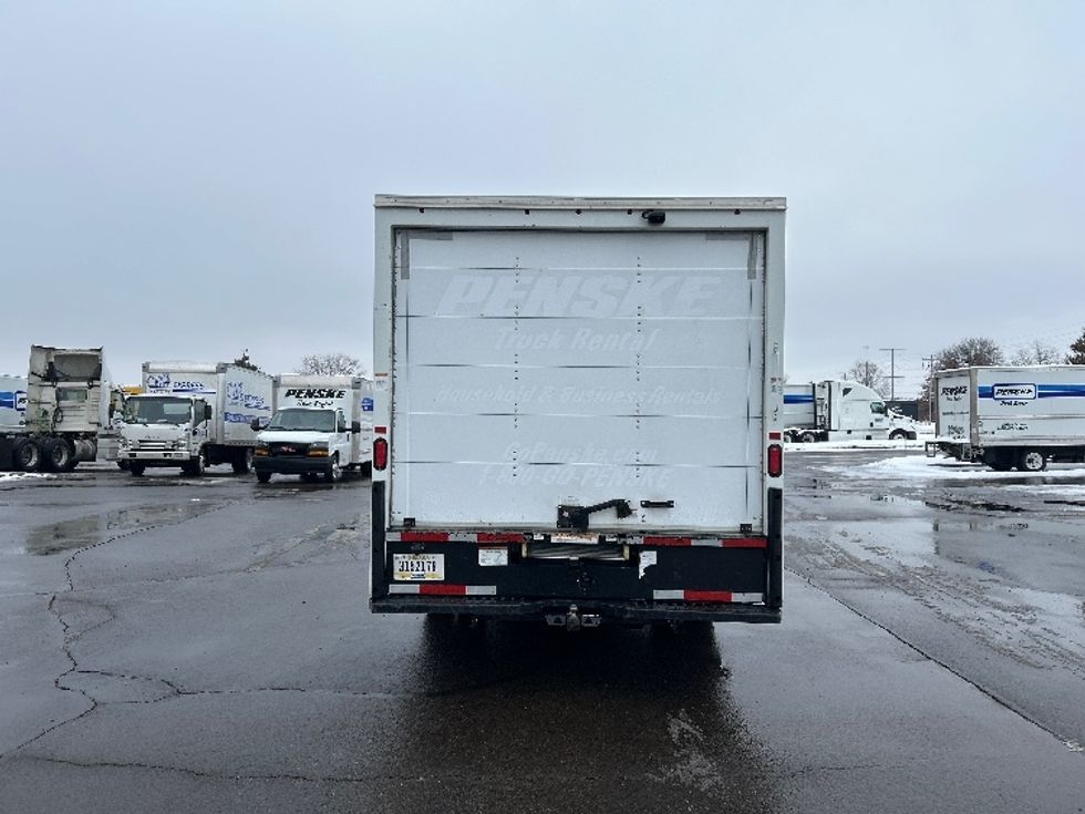 Light Duty Box Truck-Light and Medium Duty Trucks-Ford-2022-E350-Milwaukee-WI-91,700\n\t\tmiles-$ 32,250 - Image 7