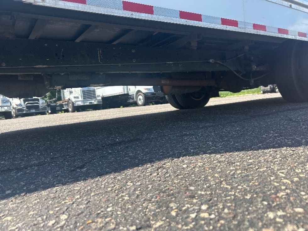 Light Duty Box Truck-Light and Medium Duty Trucks-Ford-2022-E350-Milwaukee-WI-94,500\n\t\tmiles-$ 32,000 - Image 5