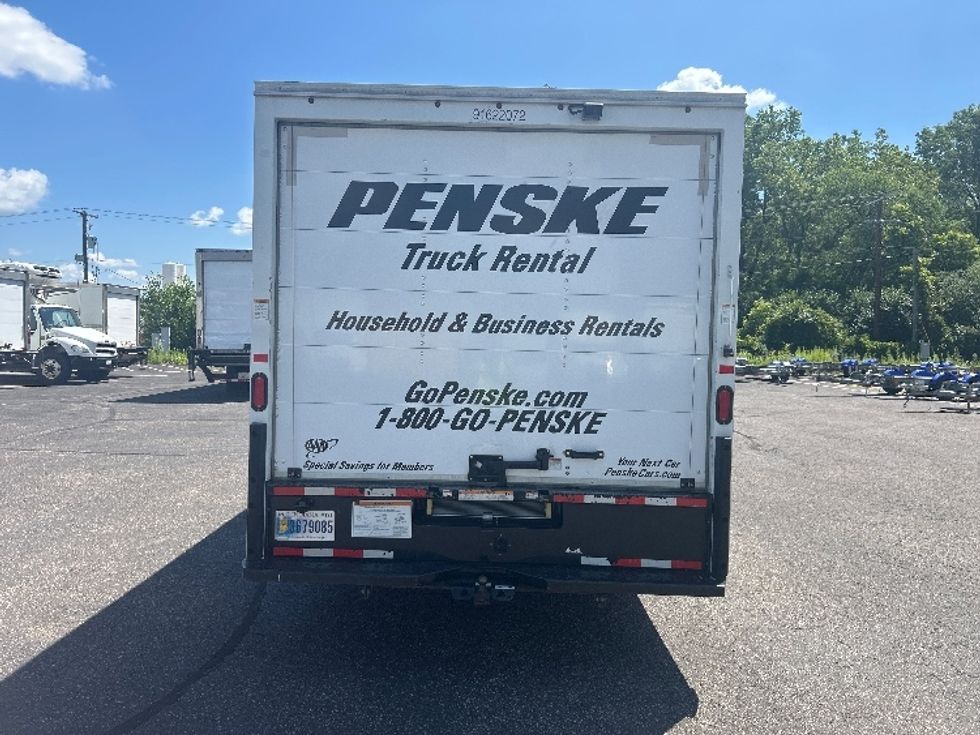 Light Duty Box Truck-Light and Medium Duty Trucks-Ford-2022-E350-Milwaukee-WI-94,500\n\t\tmiles-$ 32,000 - Image 7