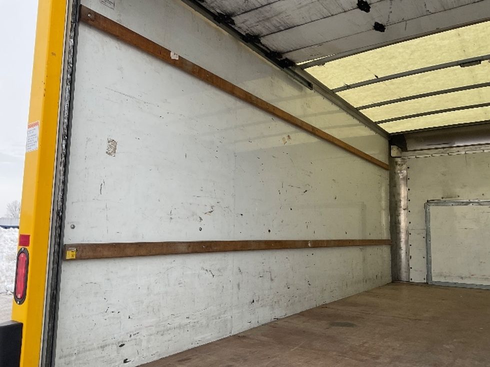 Light Duty Box Truck-Light and Medium Duty Trucks-Ford-2022-E350-Moberly-MO-103,886\n\t\tmiles-$ 27,000 - Image 11