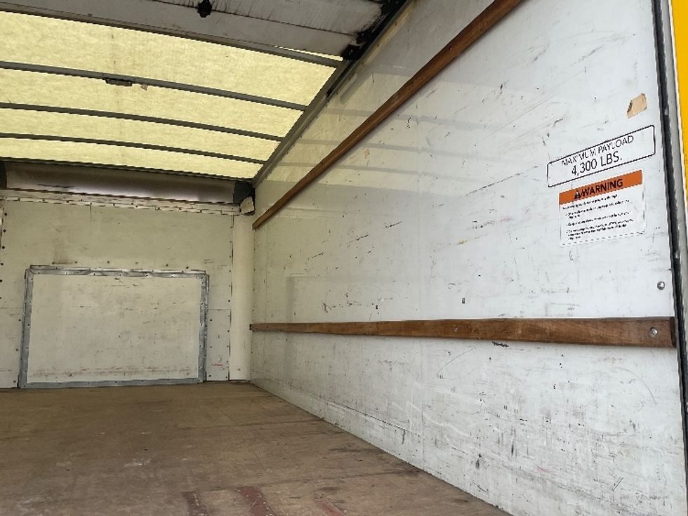 Light Duty Box Truck-Light and Medium Duty Trucks-Ford-2022-E350-Moberly-MO-103,886\n\t\tmiles-$ 27,000 - Image 12