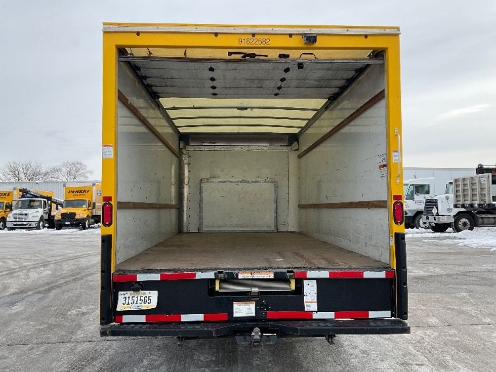 Light Duty Box Truck-Light and Medium Duty Trucks-Ford-2022-E350-Moberly-MO-103,886\n\t\tmiles-$ 27,000 - Image 8