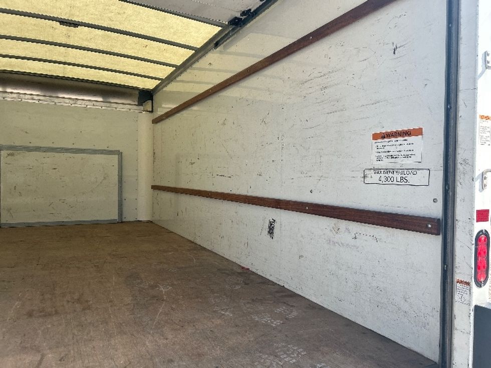Light Duty Box Truck-Light and Medium Duty Trucks-Ford-2022-E350-Moberly-MO-80,027\n\t\tmiles-$ 32,750 - Image 11
