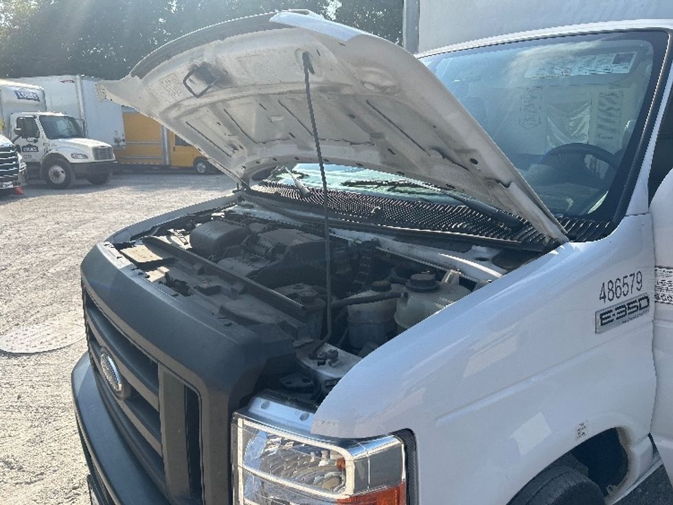 Light Duty Box Truck-Light and Medium Duty Trucks-Ford-2022-E350-Moberly-MO-80,027\n\t\tmiles-$ 32,750 - Image 23