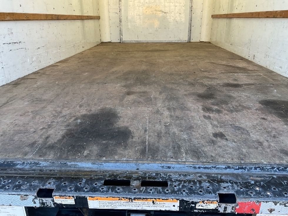 Light Duty Box Truck-Light and Medium Duty Trucks-Ford-2022-E350-Moberly-MO-87,074\n\t\tmiles-$ 32,000 - Image 10