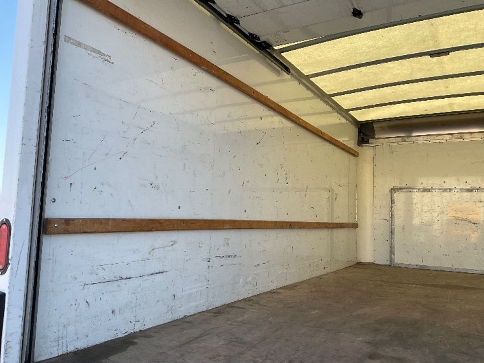 Light Duty Box Truck-Light and Medium Duty Trucks-Ford-2022-E350-Moberly-MO-87,074\n\t\tmiles-$ 32,000 - Image 11