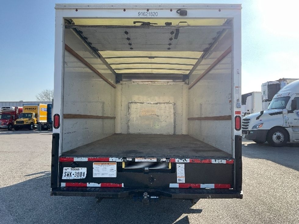 Light Duty Box Truck-Light and Medium Duty Trucks-Ford-2022-E350-Moberly-MO-87,074\n\t\tmiles-$ 32,000 - Image 8