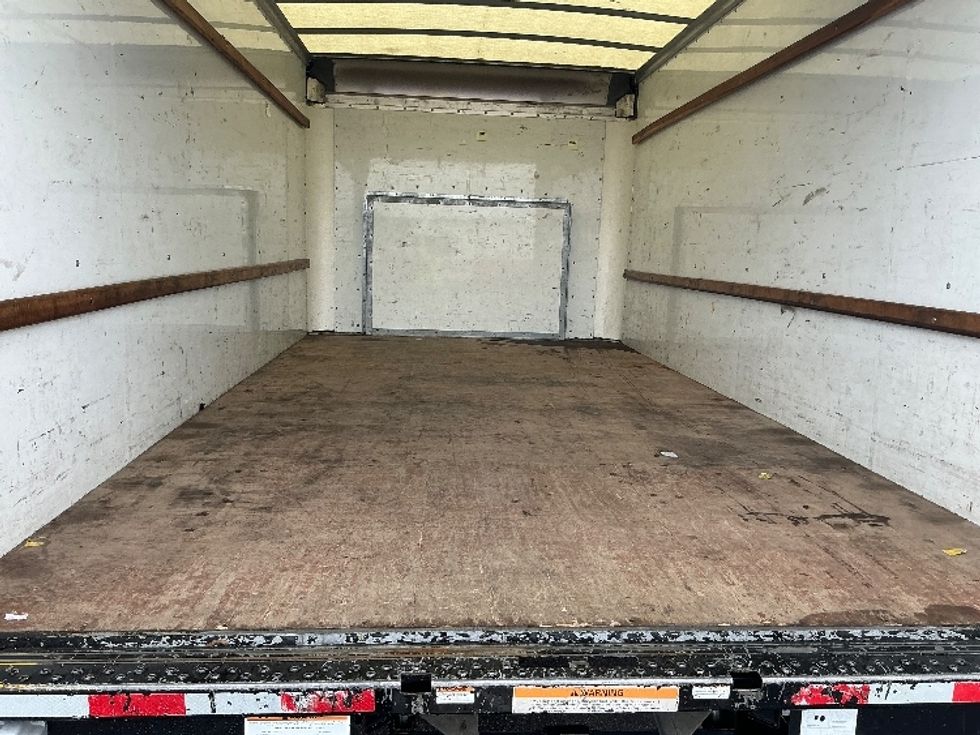 Light Duty Box Truck-Light and Medium Duty Trucks-Ford-2022-E350-Mobile-AL-107,490\n\t\tmiles-$ 27,250 - Image 10