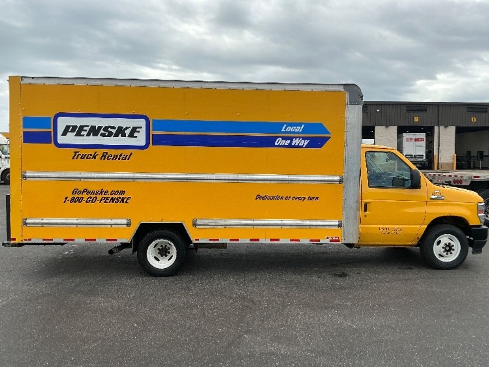 Light Duty Box Truck-Light and Medium Duty Trucks-Ford-2022-E350-Mobile-AL-107,490\n\t\tmiles-$ 27,250 - Image 15