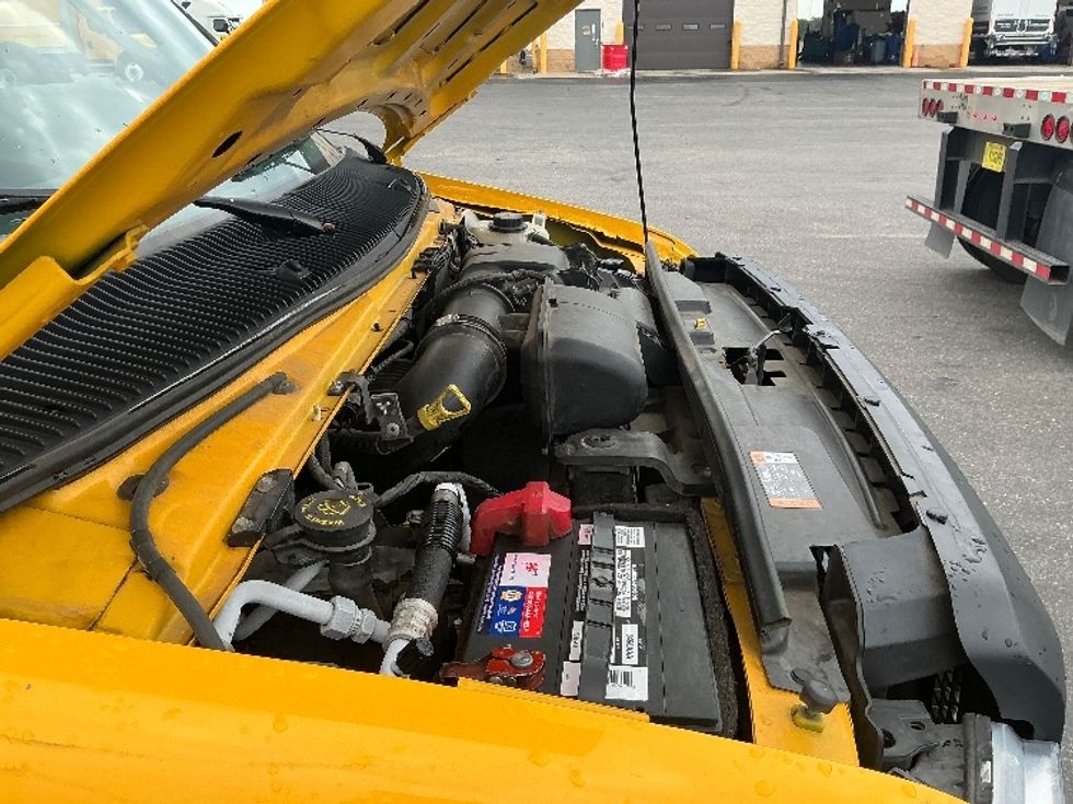 Light Duty Box Truck-Light and Medium Duty Trucks-Ford-2022-E350-Mobile-AL-107,490\n\t\tmiles-$ 27,250 - Image 23