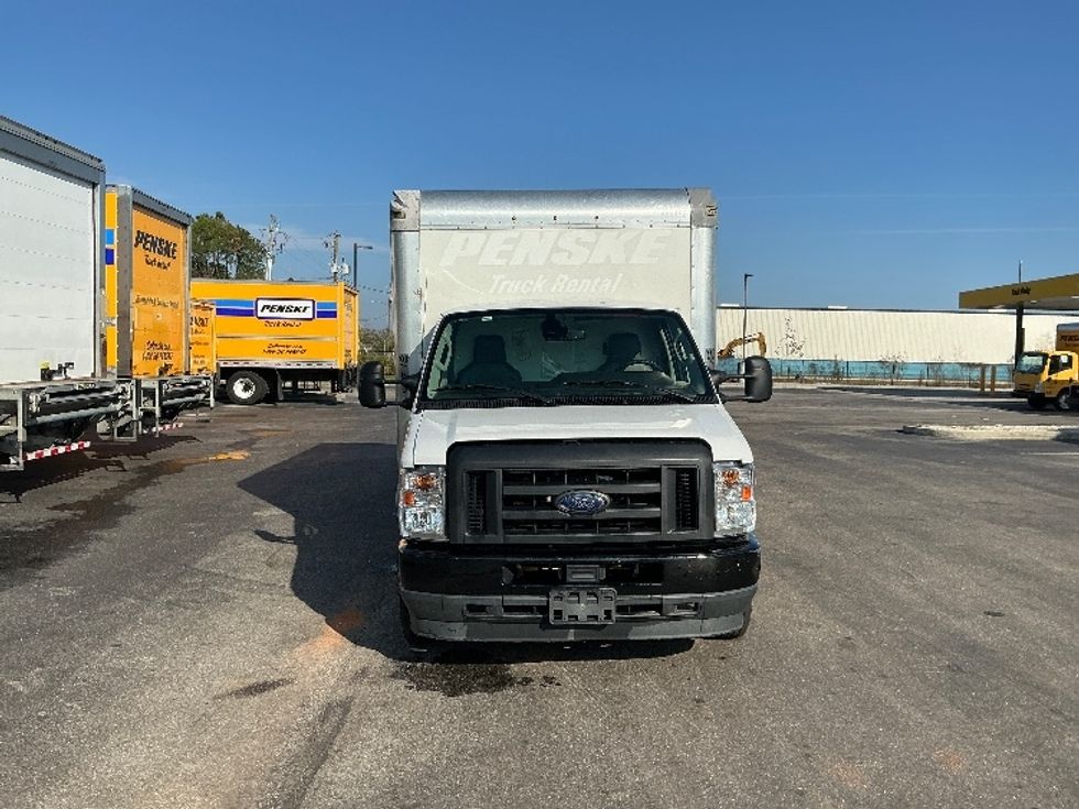 Light Duty Box Truck-Light and Medium Duty Trucks-Ford-2022-E350-Mobile-AL-98,220\n\t\tmiles-$ 32,500 - Image 2