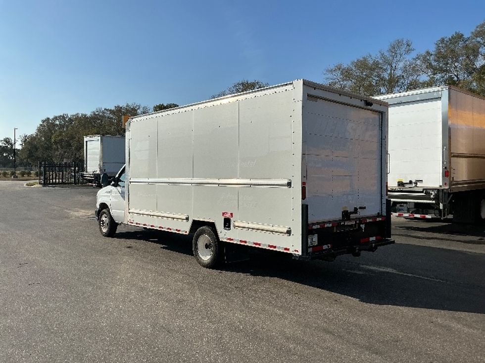 Light Duty Box Truck-Light and Medium Duty Trucks-Ford-2022-E350-Mobile-AL-98,220\n\t\tmiles-$ 32,500 - Image 6