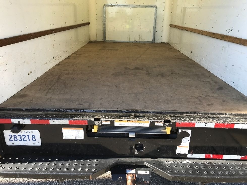 Light Duty Box Truck-Light and Medium Duty Trucks-Ford-2022-E350-Montgomery-AL-82,508\n\t\tmiles-$ 35,250 - Image 10