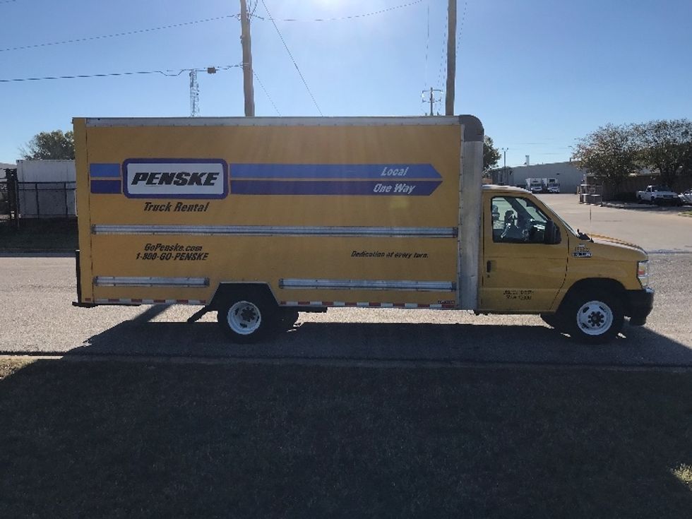 Light Duty Box Truck-Light and Medium Duty Trucks-Ford-2022-E350-Montgomery-AL-82,508\n\t\tmiles-$ 35,250 - Image 15