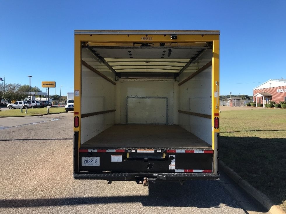 Light Duty Box Truck-Light and Medium Duty Trucks-Ford-2022-E350-Montgomery-AL-82,508\n\t\tmiles-$ 35,250 - Image 8