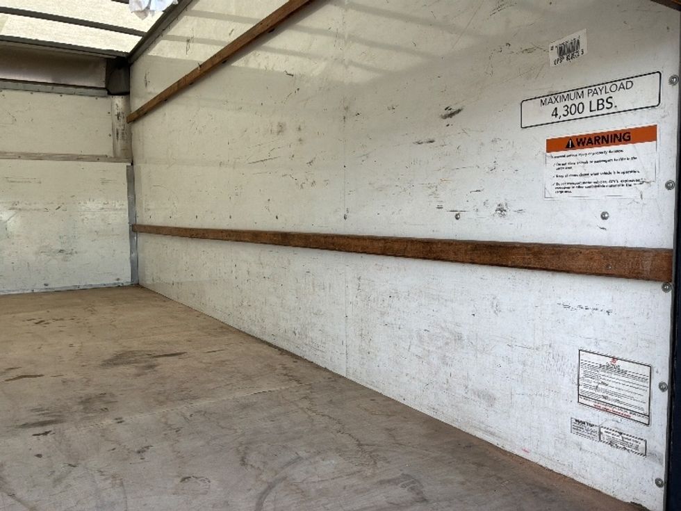 Light Duty Box Truck-Light and Medium Duty Trucks-Ford-2022-E350-Montgomery-AL-93,026\n\t\tmiles-$ 30,000 - Image 12