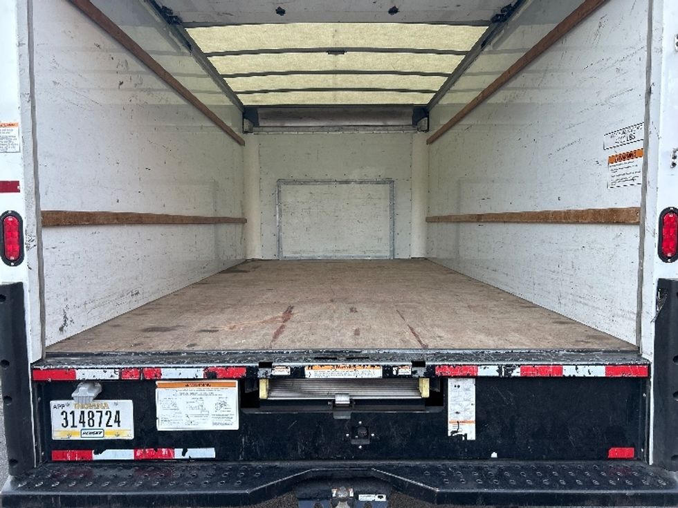 Light Duty Box Truck-Light and Medium Duty Trucks-Ford-2022-E350-Montgomery-NY-113,236\n\t\tmiles-$ 27,500 - Image 10