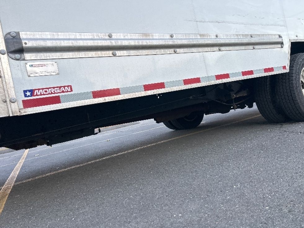 Light Duty Box Truck-Light and Medium Duty Trucks-Ford-2022-E350-Montgomery-NY-113,236\n\t\tmiles-$ 27,500 - Image 5