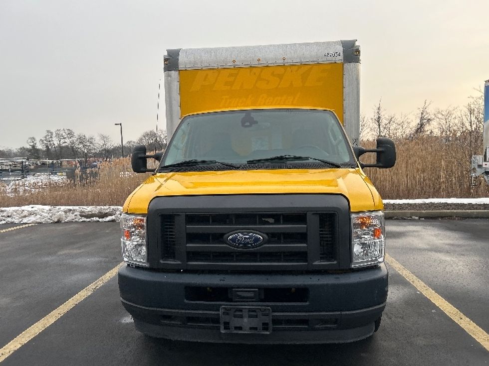 Light Duty Box Truck-Light and Medium Duty Trucks-Ford-2022-E350-Montgomery-NY-89,016\n\t\tmiles-$ 27,500 - Image 2