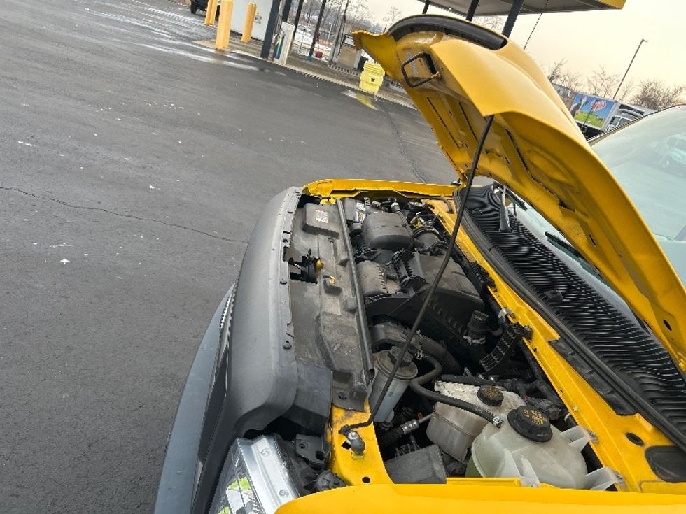 Light Duty Box Truck-Light and Medium Duty Trucks-Ford-2022-E350-Montgomery-NY-89,016\n\t\tmiles-$ 27,500 - Image 22