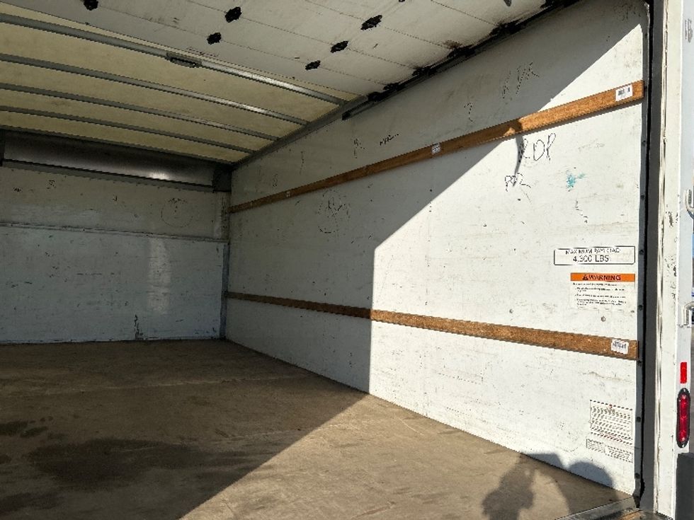 Light Duty Box Truck-Light and Medium Duty Trucks-Ford-2022-E350-Montgomery-NY-94,528\n\t\tmiles-$ 29,750 - Image 12