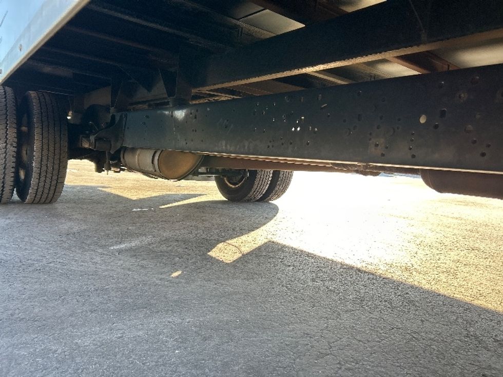 Light Duty Box Truck-Light and Medium Duty Trucks-Ford-2022-E350-Montgomery-NY-94,528\n\t\tmiles-$ 29,750 - Image 14