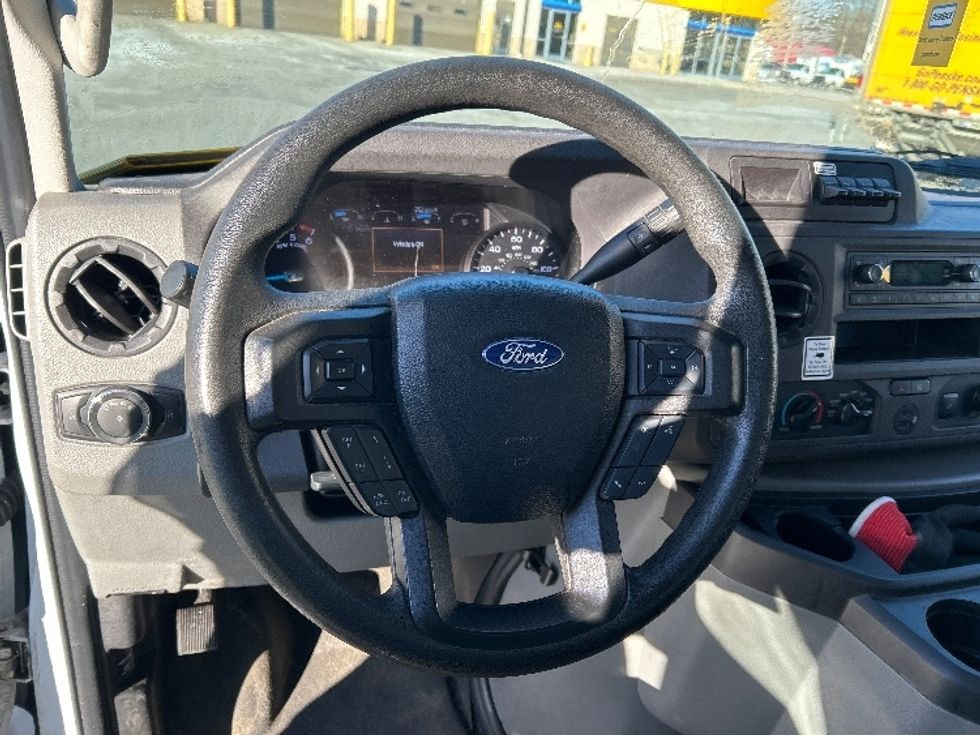 Light Duty Box Truck-Light and Medium Duty Trucks-Ford-2022-E350-Montgomery-NY-94,528\n\t\tmiles-$ 29,750 - Image 18