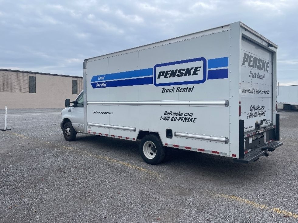 Light Duty Box Truck-Light and Medium Duty Trucks-Ford-2022-E350-Murfreesboro-TN-69,659\n\t\tmiles-$ 41,750 - Image 6