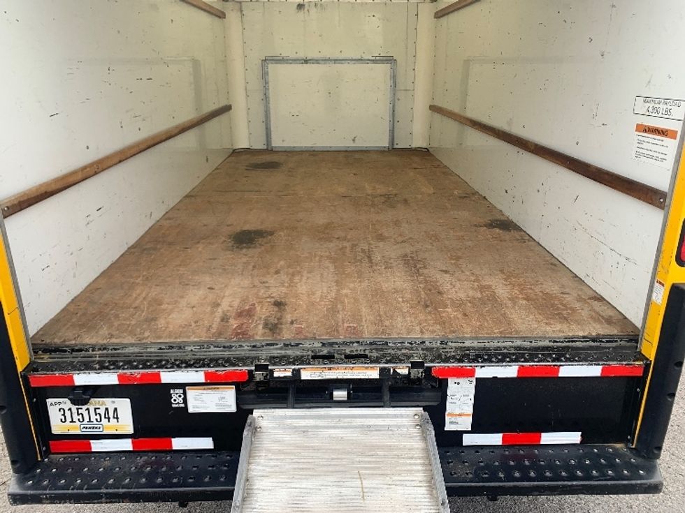 Light Duty Box Truck-Light and Medium Duty Trucks-Ford-2022-E350-Nashville (Mount Juliet)-TN-85,895\n\t\tmiles-$ 30,750 - Image 10