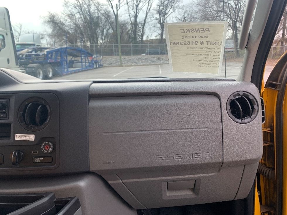 Light Duty Box Truck-Light and Medium Duty Trucks-Ford-2022-E350-Nashville (Mount Juliet)-TN-85,895\n\t\tmiles-$ 30,750 - Image 21