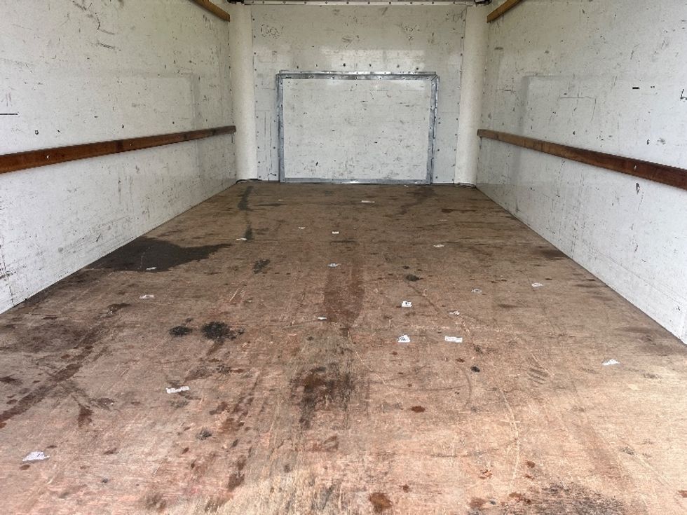 Light Duty Box Truck-Light and Medium Duty Trucks-Ford-2022-E350-Nashville (Mount Juliet)-TN-91,401\n\t\tmiles-$ 30,250 - Image 10