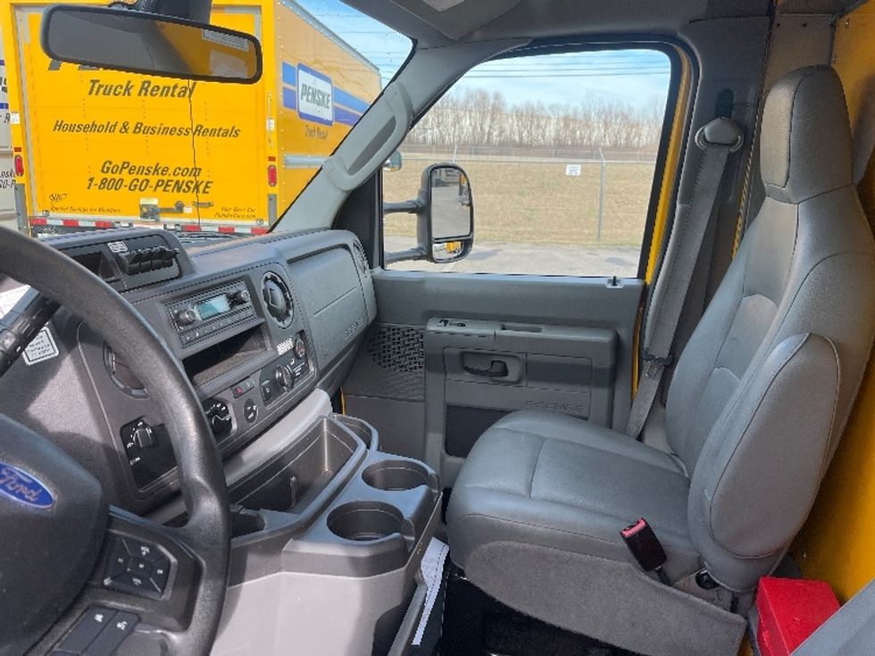 Light Duty Box Truck-Light and Medium Duty Trucks-Ford-2022-E350-Nashville (Mount Juliet)-TN-91,401\n\t\tmiles-$ 30,250 - Image 19